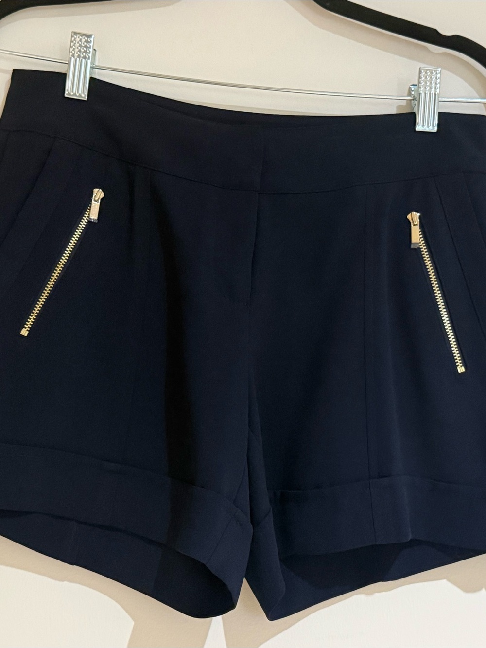 NEW Cache Shorts, Navy with Gold Zipper, Size 4